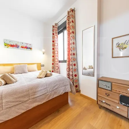 Cozy Flat With Common Pool & Parking - Center By Rems * Málaga