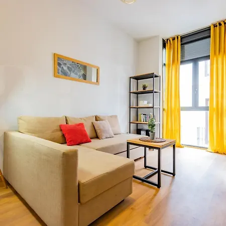 Cozy Flat With Common Pool & Parking - Center By Rems Apartment Malaga